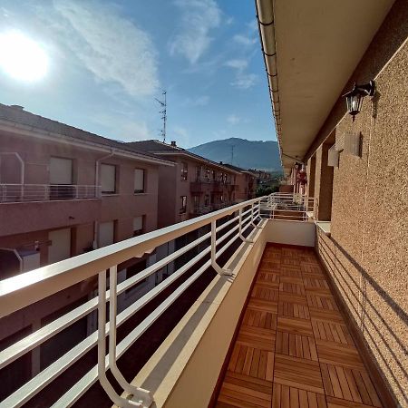 Acogedor Apartamento Junto A La Plaza Villasana de Mena Eksteriør bilde