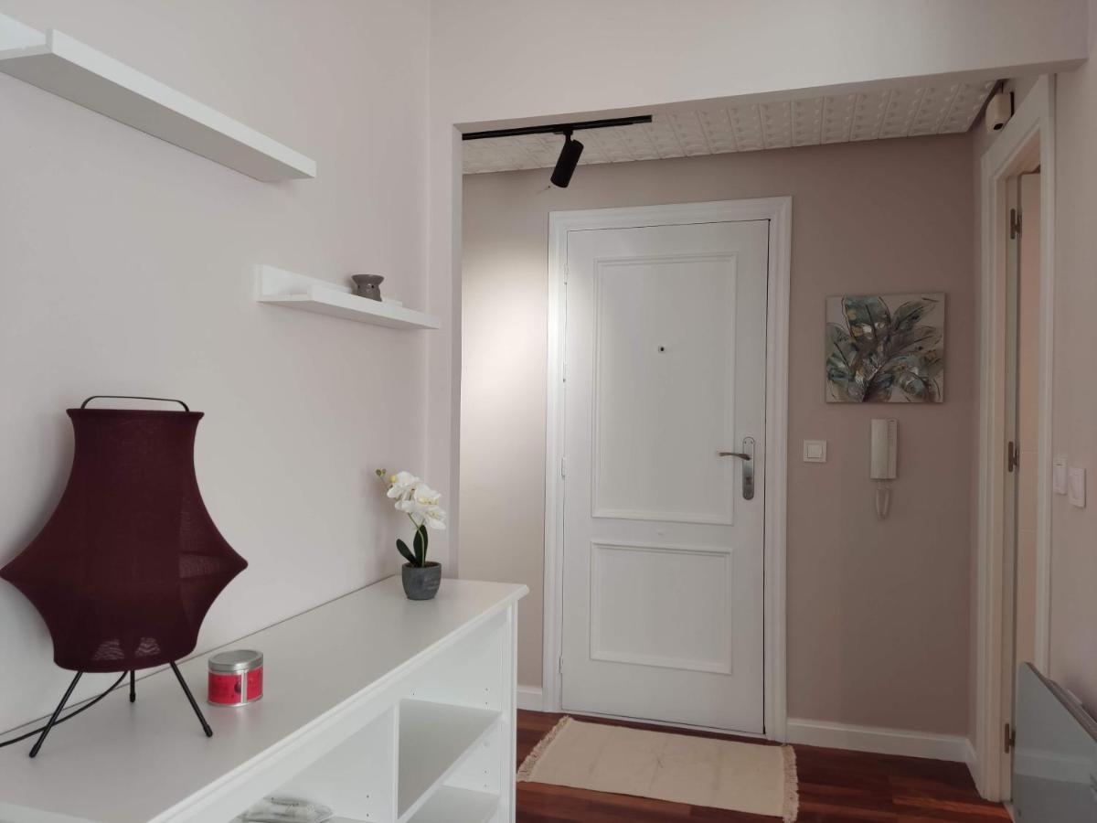 Acogedor Apartamento Junto A La Plaza Villasana de Mena Eksteriør bilde