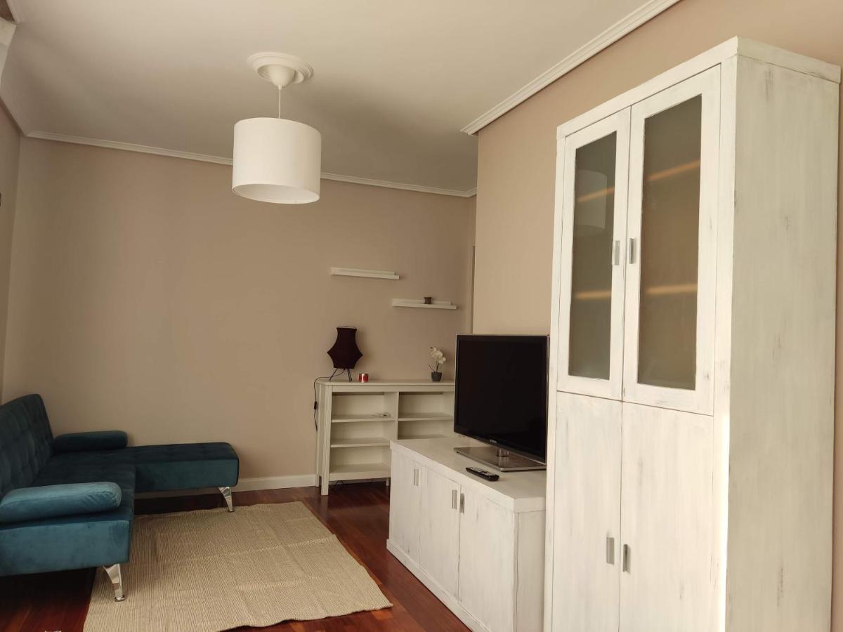 Acogedor Apartamento Junto A La Plaza Villasana de Mena Eksteriør bilde